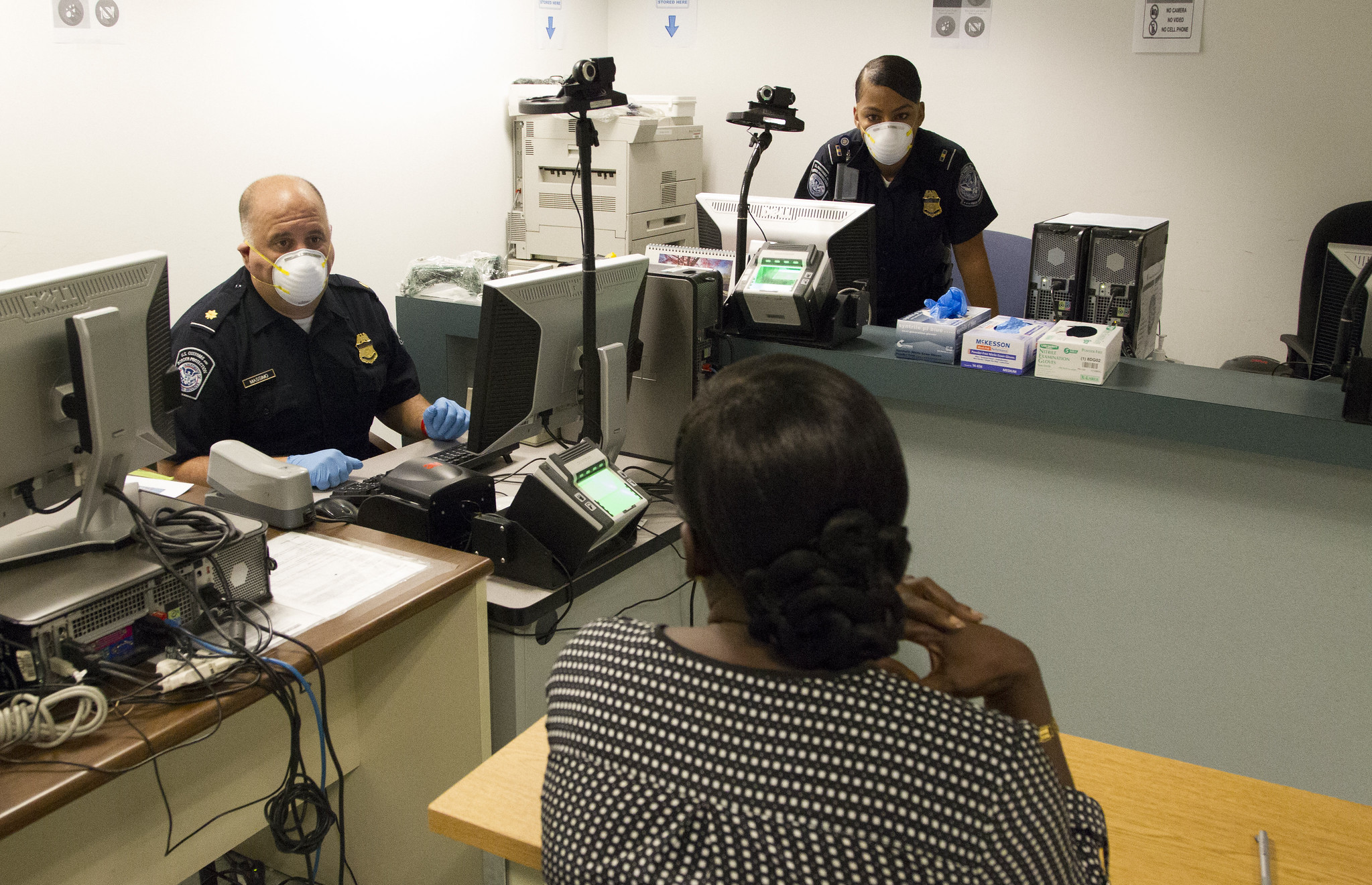 CDC Suspends Entry to U.S. From Ebola-Affected African Nations for 30 Days