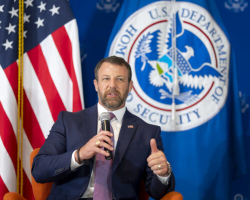 About 300 Detainees Reportedly on Hunger Strike at Newark ICE Facility; Federal Officials Deny Claims